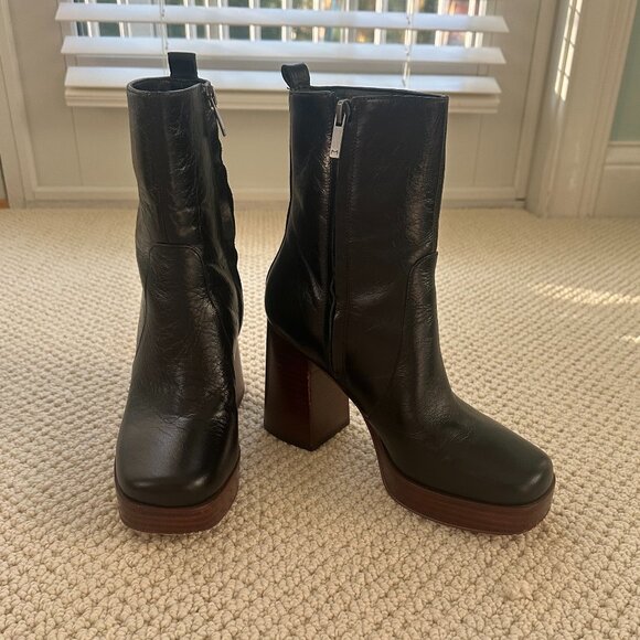 Marc Fisher Black Platform Bootie - Picture 1 of 10